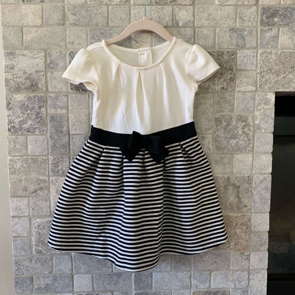 2T Girls Gymboree dress